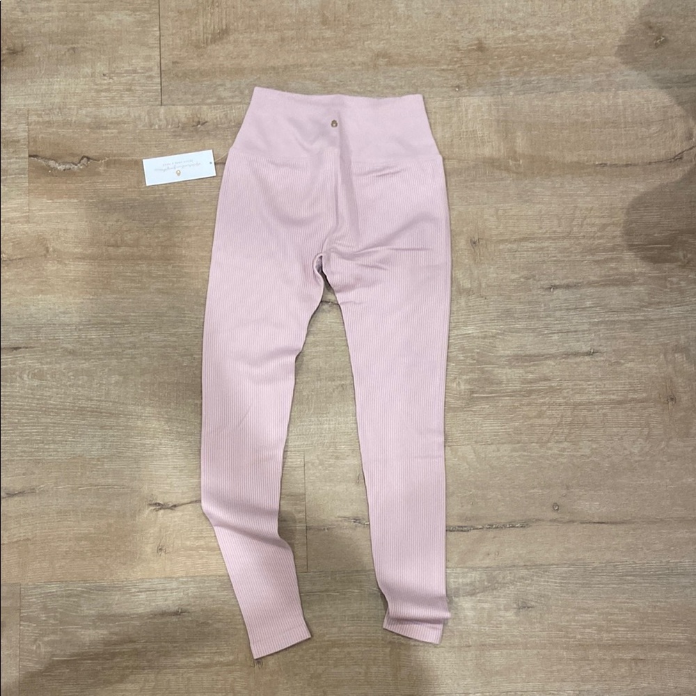 Pink Ribbed Leggings - Picture 4 of 4
